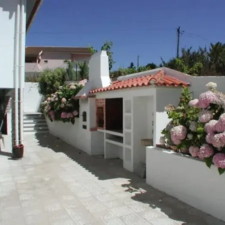 Vila Vivenda Arlindo Lourinhã