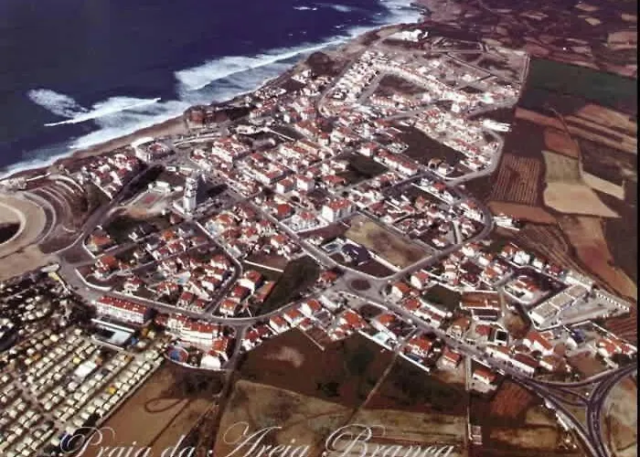 Vila Vivenda Arlindo Lourinhã