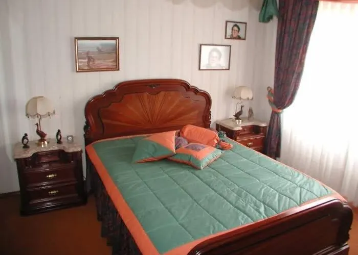 Vivenda Arlindo Vila *